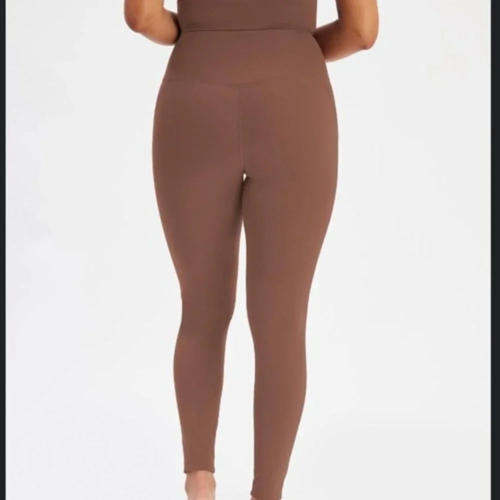 NWT Girlfriend Collective Storm Compressive High-Rise Legging - Picture 3 of 5